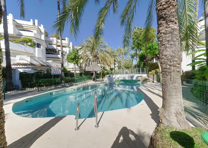 Appartamento 2033 Modern 3 Bed Large Terrace With Sun Loungers Marbella