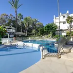 2033 Modern 3 Bed Large Terrace With Sun Loungers アパート *