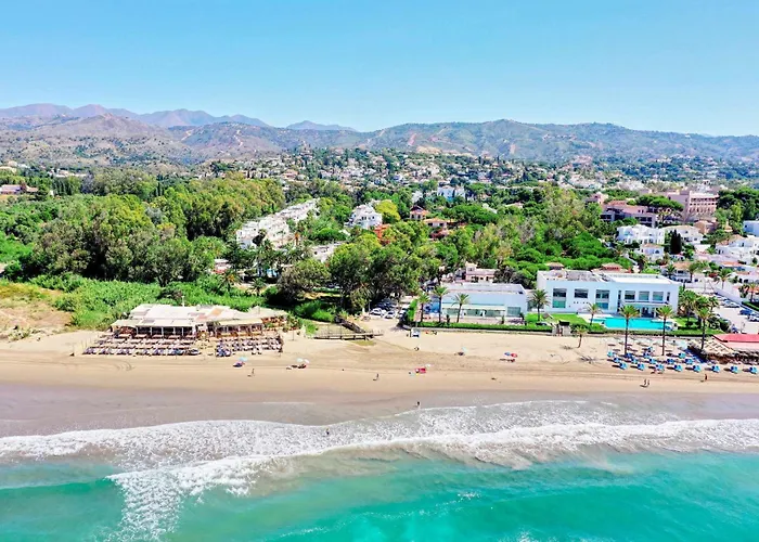 2033 Modern 3 Bed Large Terrace With Sun Loungers アパート マルベーリャ