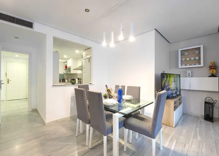 2033 Modern 3 Bed Large Terrace With Sun Loungers アパート