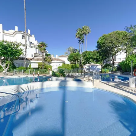 Apartman 2033 Modern 3 Bed Large Terrace With Sun Loungers Marbella